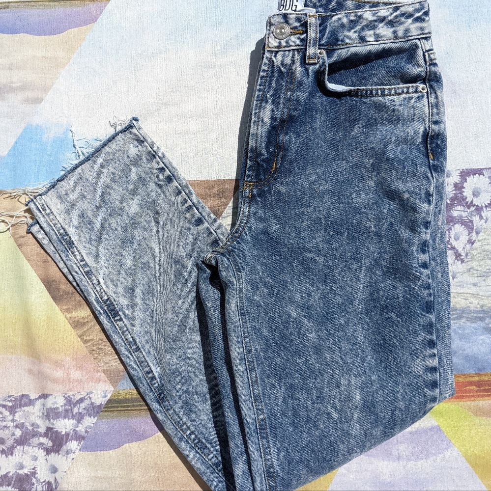 Urban Outfitters BDG High Rise Mom Jeans